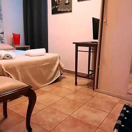 I Licutiani Oda ve Kahvaltı 4*